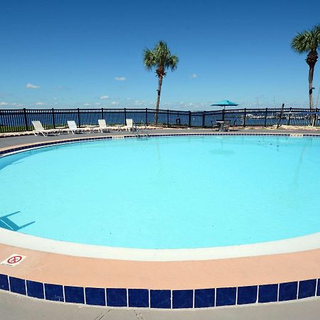 Quality Inn & Suites On The Bay Near Pensacola Beach Gulf Breeze Exterior photo